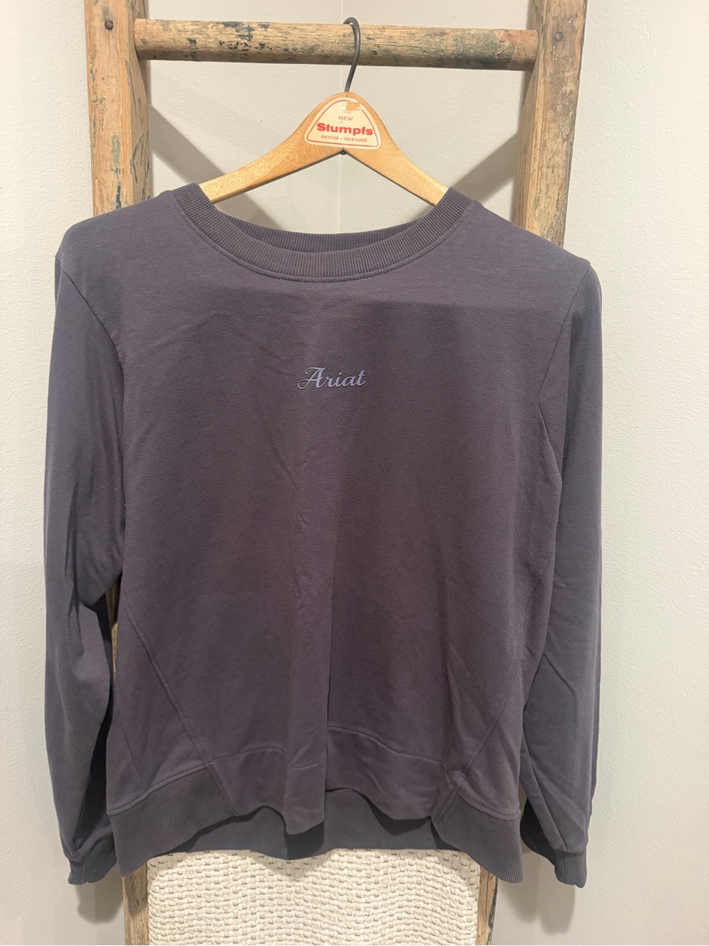 Ariat Women’s Crewneck Sweatshirt - Slate Gray Size Medium